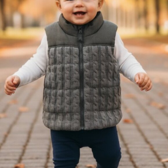 H&M Quilted Cable Knit Padded Zip-Up Vest 12-18 Months - Picture 9 of 9